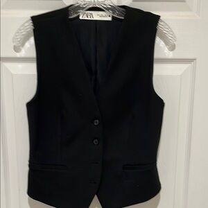 Zara Women's Black Vest